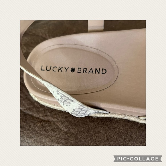 NEW Lucky Brand Cream Gray Reptile Print Straw Sole Bohemian Strappy Sandals - Picture 2 of 6